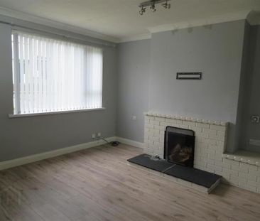 27 Churchill Place, Waringstown, BT66 7QS - Photo 1
