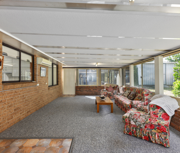 OXLEY VALE - 3 Bedroom Family Home - Photo 5