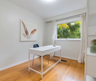 For Lease - 1920 Truscott Drive Unit# Main, Mississauga, Ontario - Photo 3