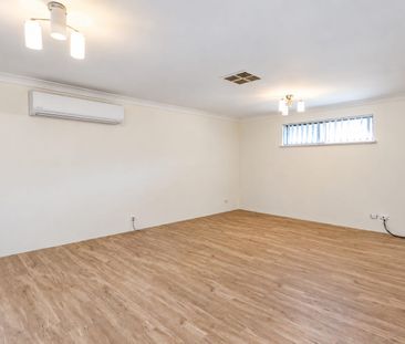 FRESHENED UP, NEW FLOORS AND RE-PAINTED THROUGHOUT - Photo 2