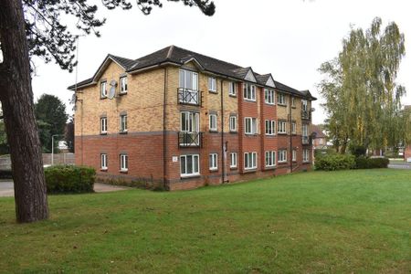 2 bedroom apartment to rent - Photo 2