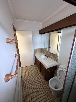 Glen Waverley - Photo 1