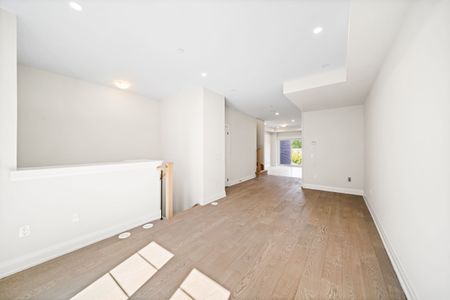 For Lease - 14 Marret Lane Unit# 23, Clarington, Ontario - Photo 2