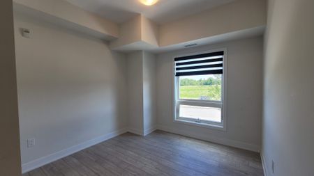 For Lease - 10 Culinary Lane Unit# 111, Barrie, Ontario - Photo 2