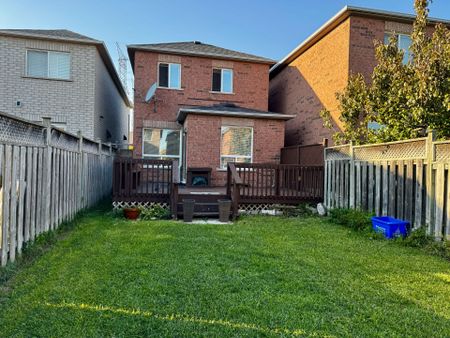 For Lease - 7422 Magistrate Terrace, Mississauga, Ontario - Photo 3