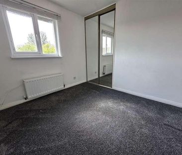 Millburn Gardens, Mossneuk, East Kilbride, G75 - Photo 2