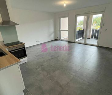 LOCATION THIONVILLE F3 CUISINE EQUIPEE TERRASSE DEUX PARKING - Chau... - Photo 1