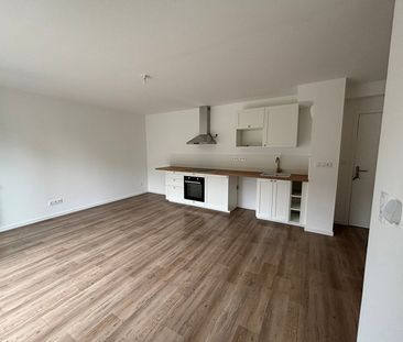 Location Appartement 3 pièces 61m² MONTLOUIS SUR LOIRE 37270 - Photo 2