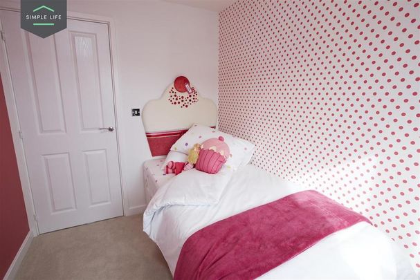 3 bedroom semi-detached house to rent - Photo 1