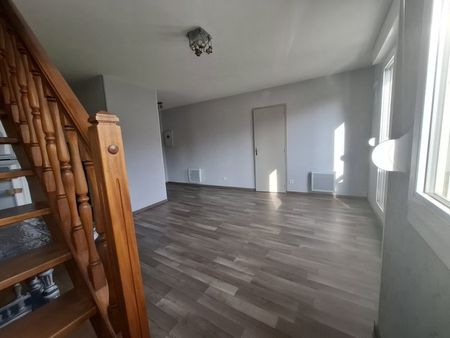 Location Appartement 2 pièces 46m² TROYES 10000 - Photo 2
