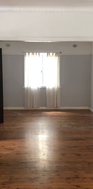 Charming 3-Bedroom Home in a Prime Location - Photo 1