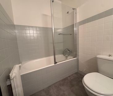 Location Appartement 1 pièce 29m² - Photo 4