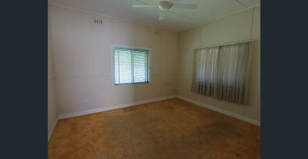 Great Location - Photo 3