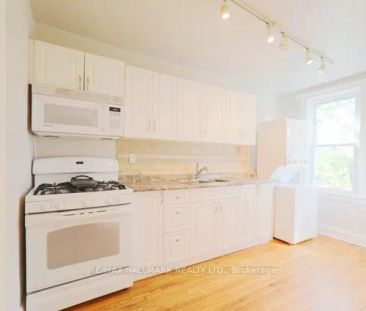 1481 Queen Street E #Upper - Photo 5