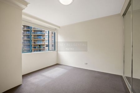 Spacious 2 Bedroom Apartment Featuring a North Aspect - Photo 2