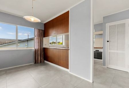 Property Management102 Sartors Ave, Browns Bay - House for Rent - Photo 5