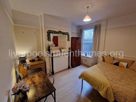 Jubilee Drive, Liverpool - Photo 5