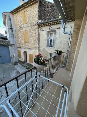 A LOUER Appartement Châteauneuf Du Pape 3 pièce(s) 50 m2 avec balcon, - Photo 1