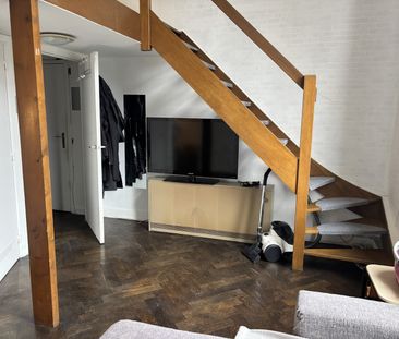 - GENT - Lichtrijke studio nabij Gent Sint-Pietersstation - Photo 1