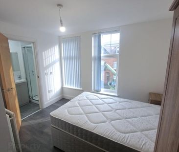 En-Suite Room, Ridgeway Street, BT95FB, Belfast - Photo 4