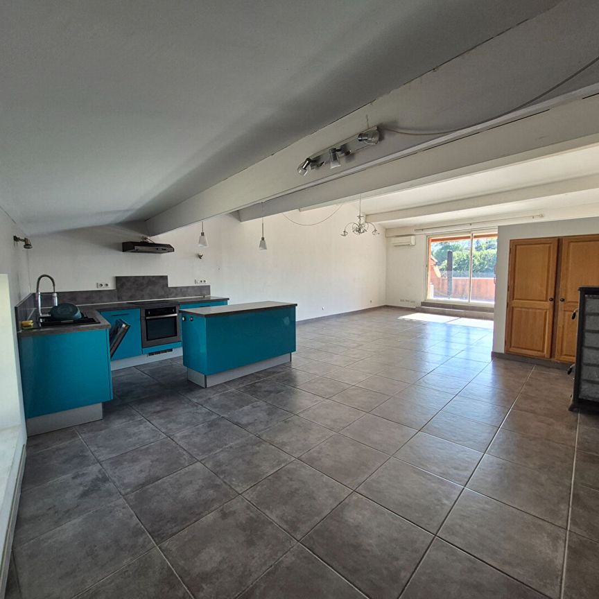 Location Appartement 5 pièces 153m² - Photo 1