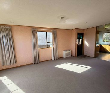 Walk In... and feel at home - Photo 4