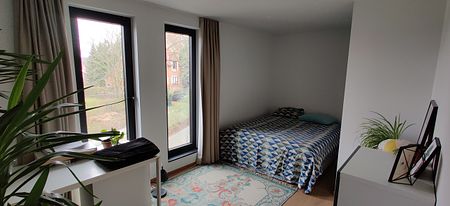 Gezellige kamer beschikbaar in modern appartement - Foto 4