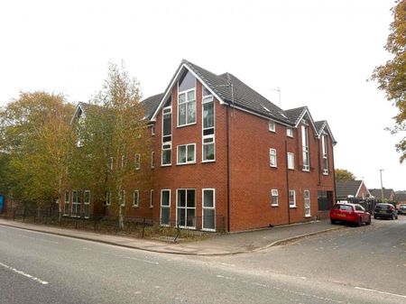 6 Royal Court, Hindley, , UK - Photo 4
