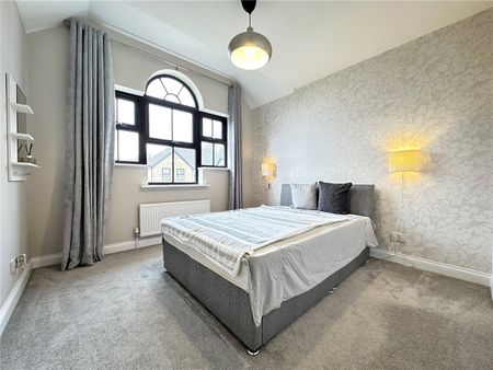 22, Wigton Chase, Leeds, LS17 8SG - Photo 5