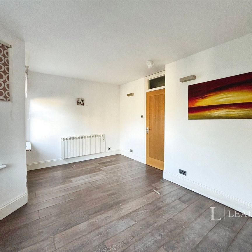 1 bedroom apartment to rent Eaton Gardens, Hove, East Sussex, BN3 - Photo 1