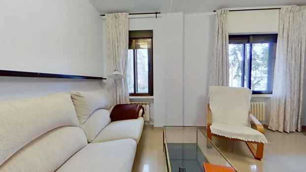 Piso de alquiler en Plaza de la Ciudad de Salta, Colina - Photo 1