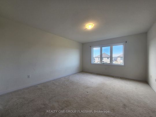 For Lease - 65 Velvet Way, Thorold, Ontario - Photo 1