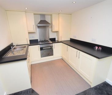 2 bedroom apartment to rent - Photo 2