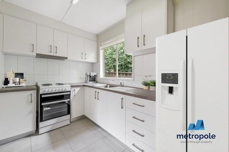 3/104 Surrey Road, BLACKBURN NORTH, VIC - Photo 2
