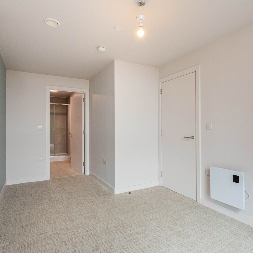 Trafford Gardens, Botanical Avenue, M16 - Photo 1