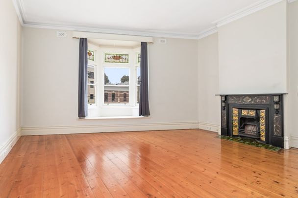Prime Location - Photo 1