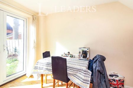 3 bedroom house to rent - Photo 3