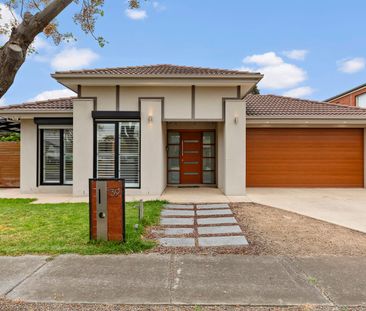 Tell The Family Group Chat: We're Moving - Photo 6