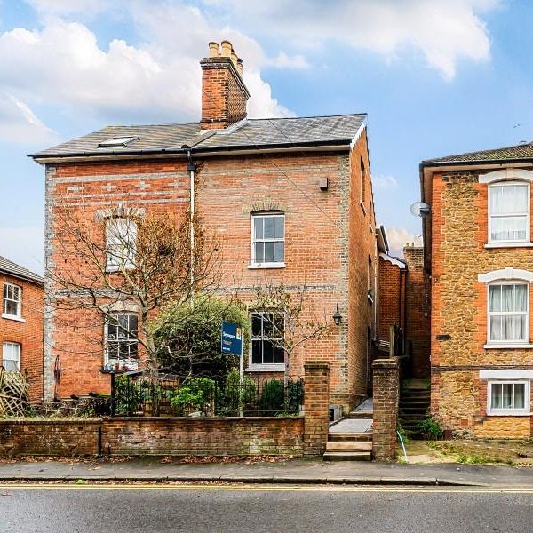 4 bedroom terraced house to rent - Photo 1