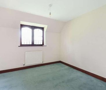 Perrotts Brook, Cirencester, GL7 - Photo 6