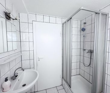STUDENTEN AUFGEPASST! SCHICKES APARTMENT AUF DER HOCHSTRASSE ZU MIE... - Photo 1