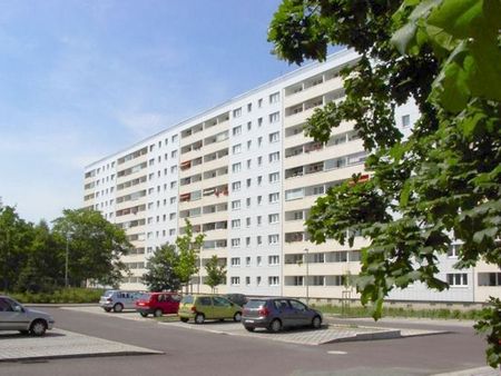 Straßenbahn und Uniklinik fast vor der Tür… - Photo 2