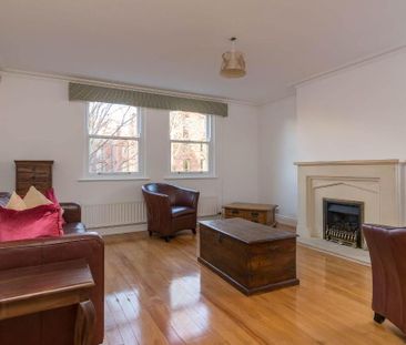 2 Bromfield, Windsor Park, Belfast, BT9 6WA - Photo 5