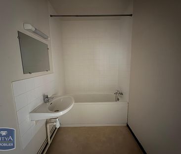 Location Appartement 3 pièces 66m² CHAMBERY 73000 - Photo 1