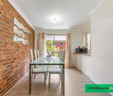 CENTRAL HANDY LOCATION. Lockup Garage. - Photo 5