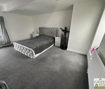 2 bedroom duplex to rent - Photo 2