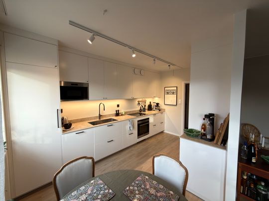 Vibyholmsvägen, Älvsjö - Photo 1