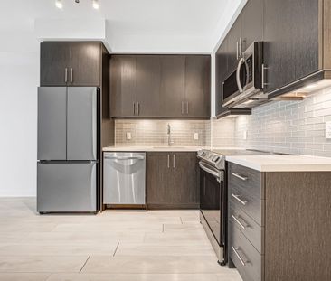 For Lease - 105 Oneida Crescent Unit# 1202, Richmond Hill, Ontario - Photo 3