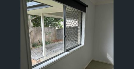 1/20 Braheem Street, Morayfield, Qld 4506 - Photo 4