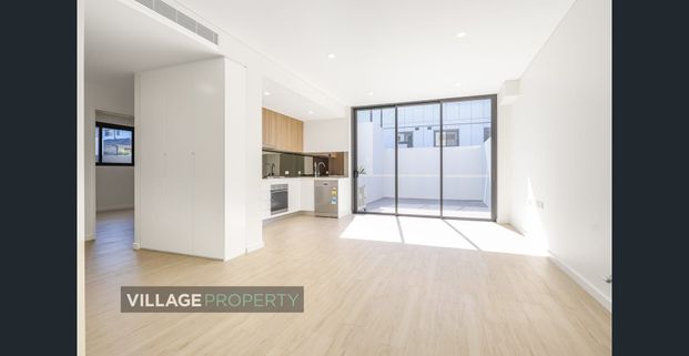 Modern Two Bedroom Residence With Large Private Courtyard - Photo 1